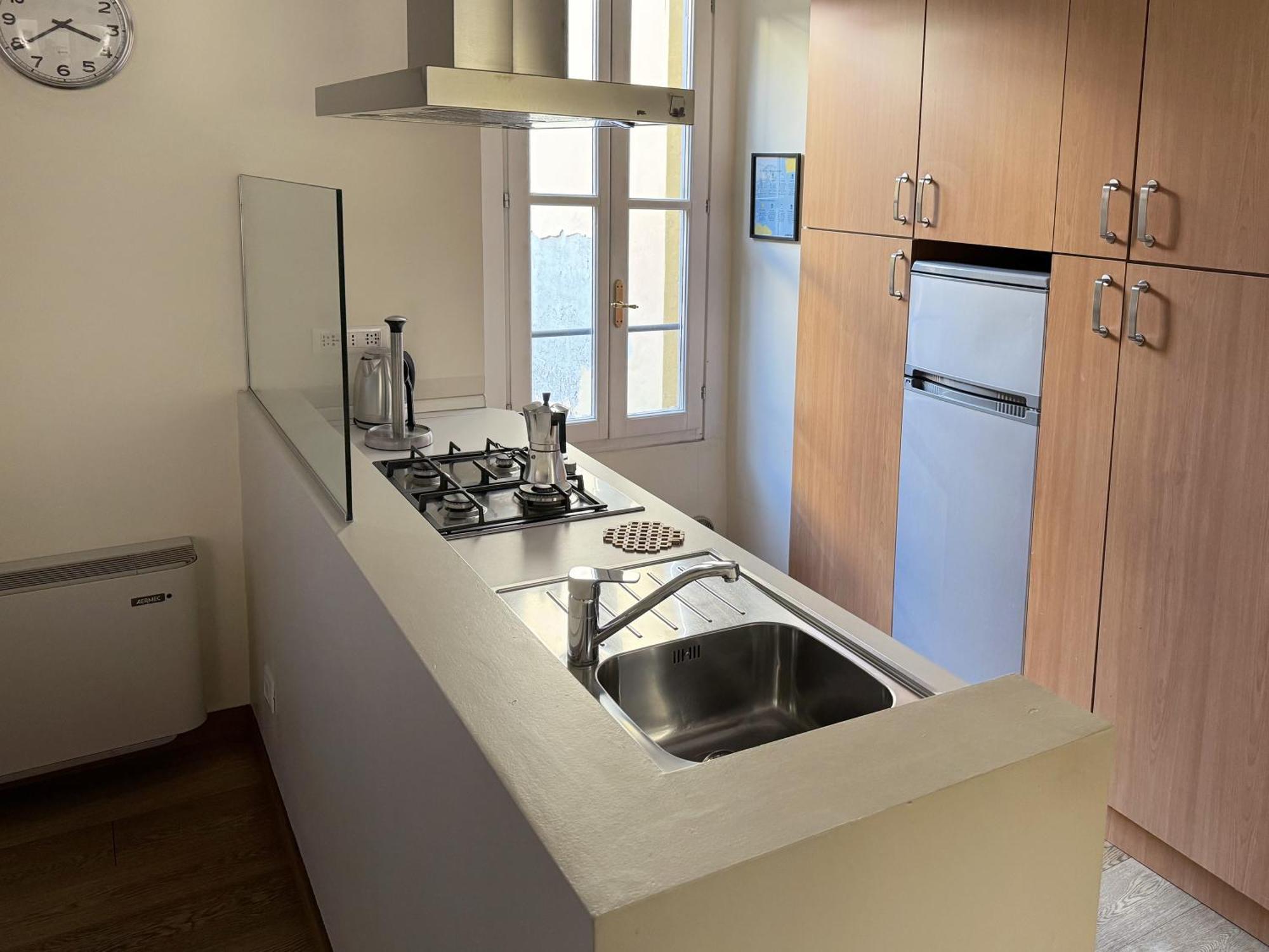 Joivy Cosy Ticinese Retreat 1-Bed Flat Near The Duomo Apartment Milan Bagian luar foto